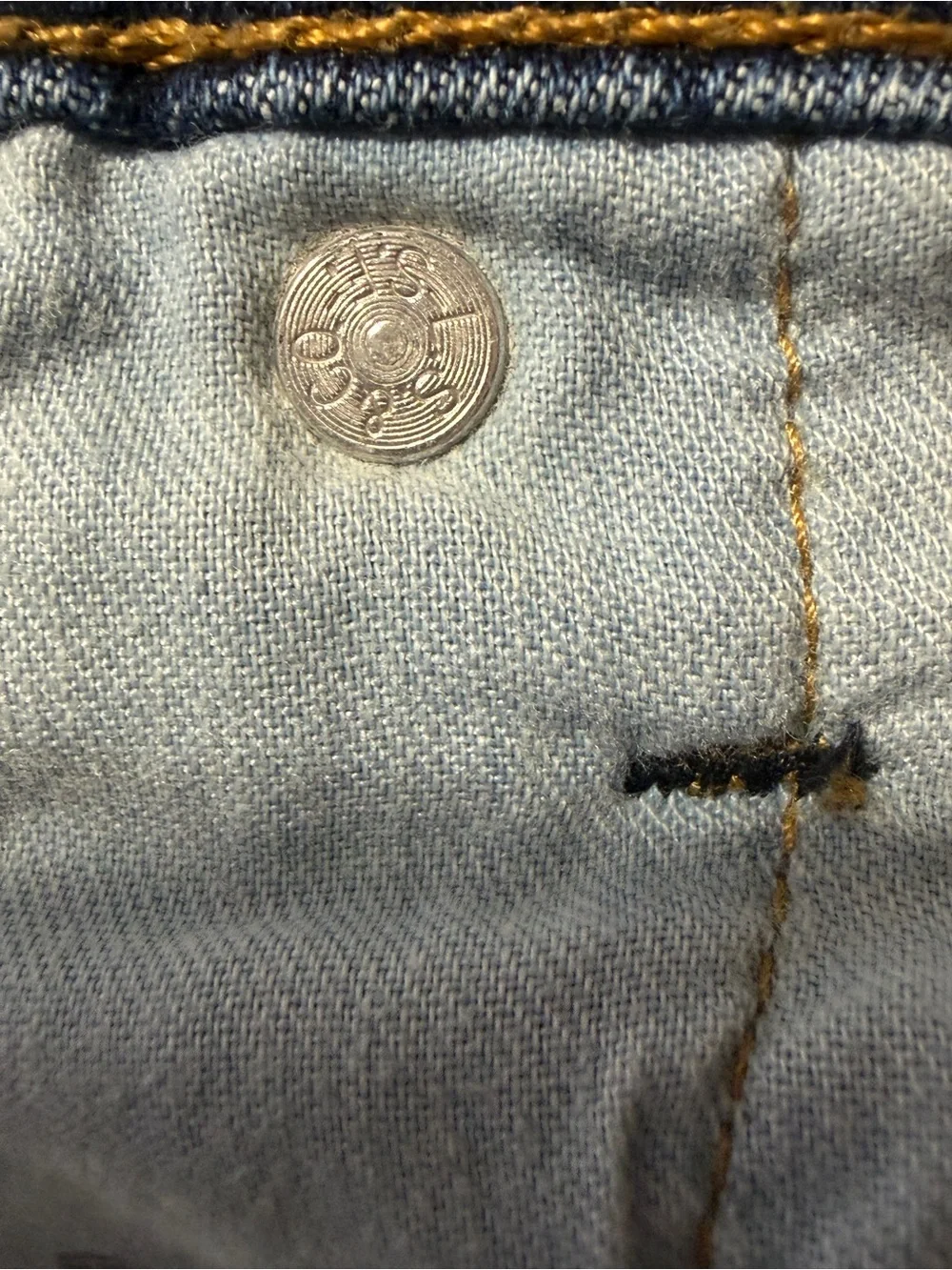 Levis classic levi